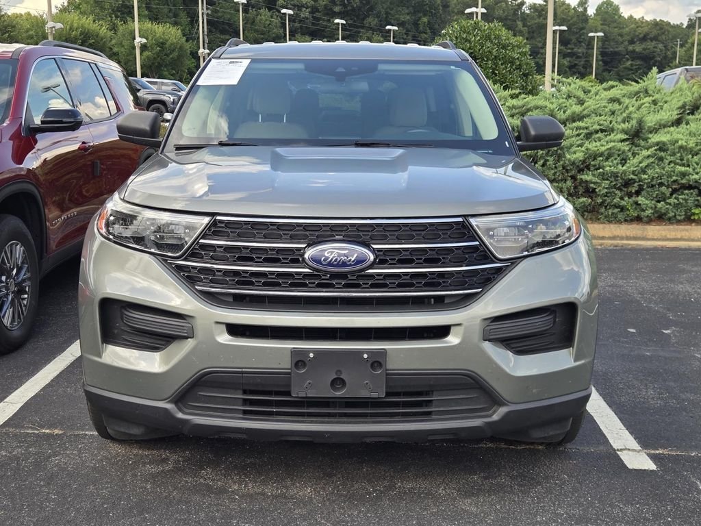 Used 2020 Green Ford XLT image 2
