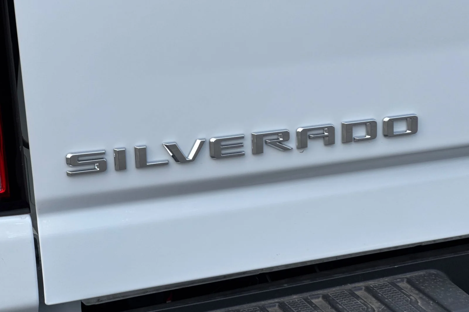 2026 Chevrolet Silverado 3500 HD LT view 25