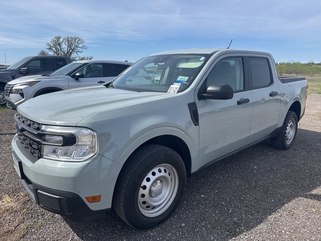 2022 Ford Maverick XL