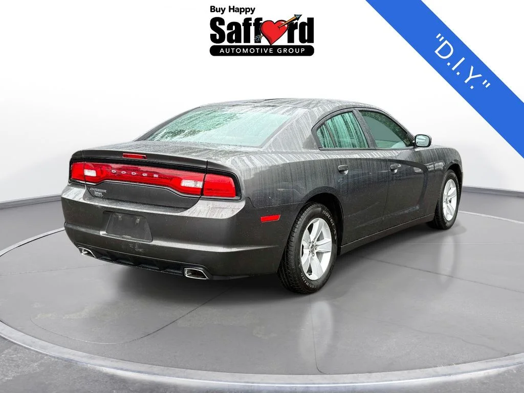 2014 Dodge Charger SE - Photo 9