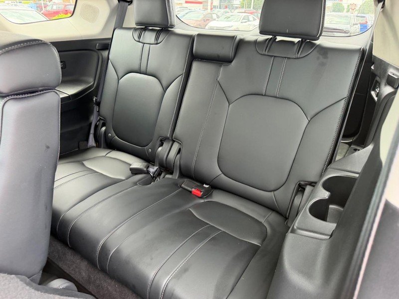 Certified Used 2024 Crystal Black Pearl Honda AWD ELITE image 8