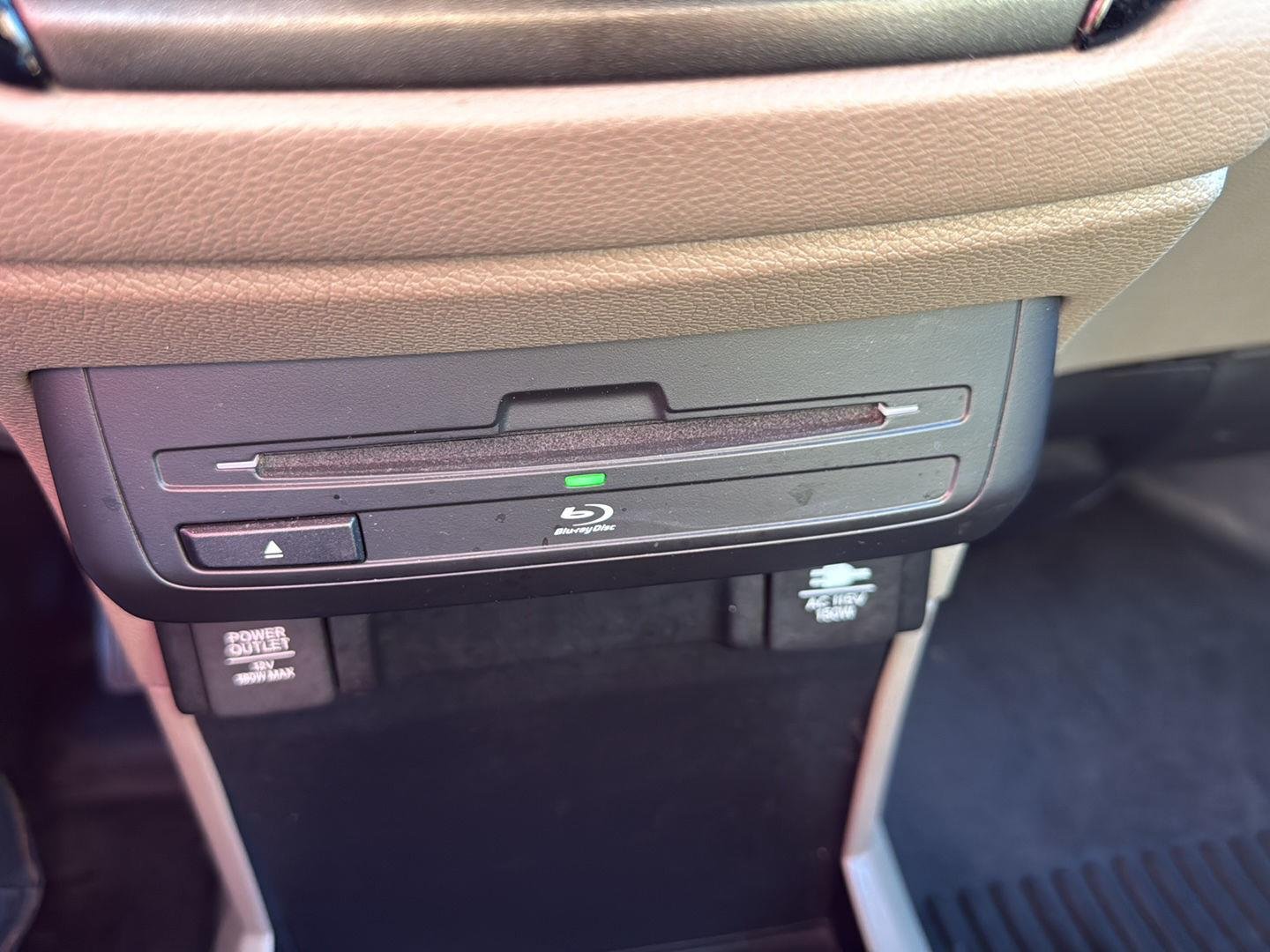 Used 2020 Forest Mist Metallic Honda Elite image 19