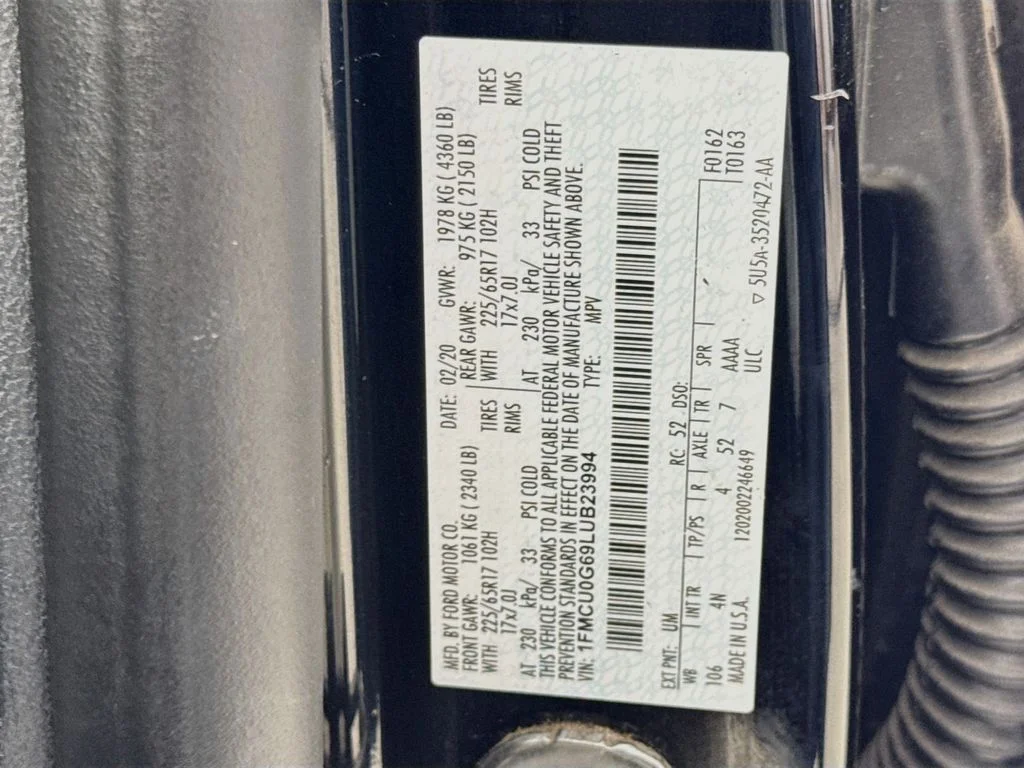 Used 2020 Black Ford SE image 39