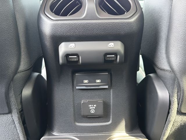 Used 2024 White Jeep Rubicon image 47