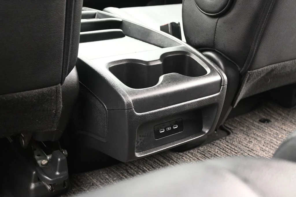 Used 2025 Solar Silver Metallic Honda EX-L image 14