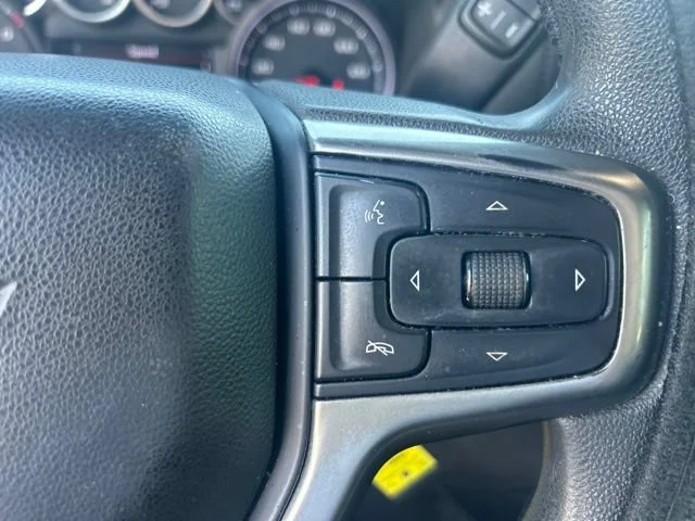 Used 2020 SHADOW GRAY METALLIC Chevrolet LT image 13