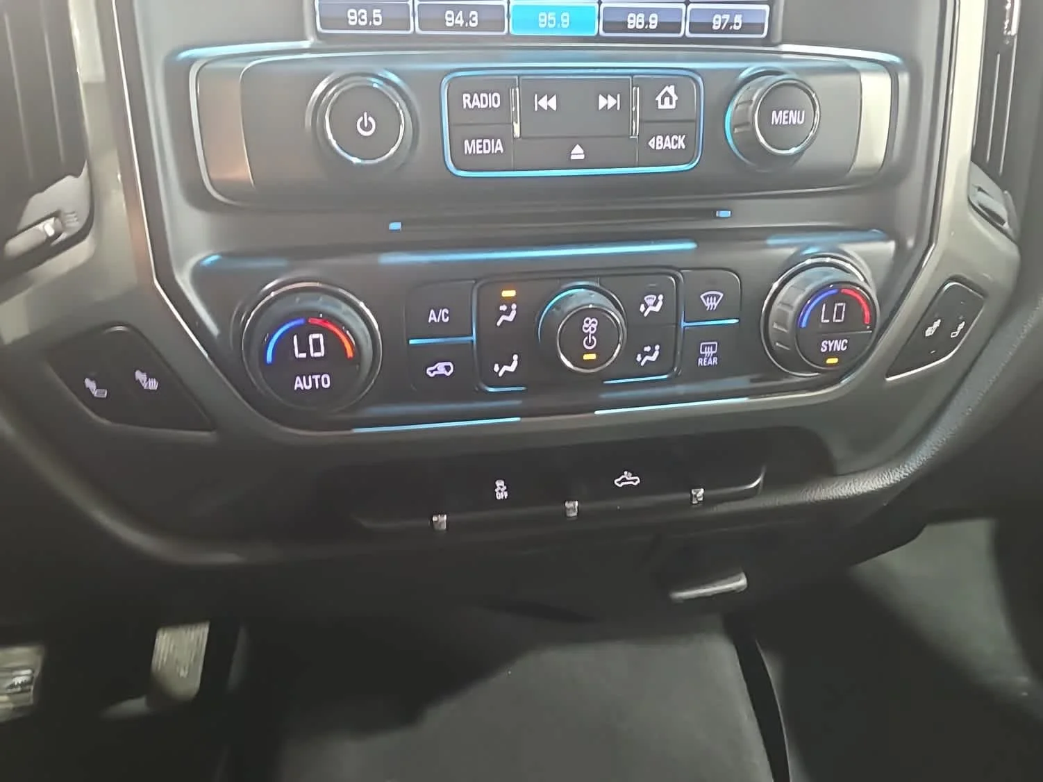 Used 2019 RED HOT Chevrolet LT image 22
