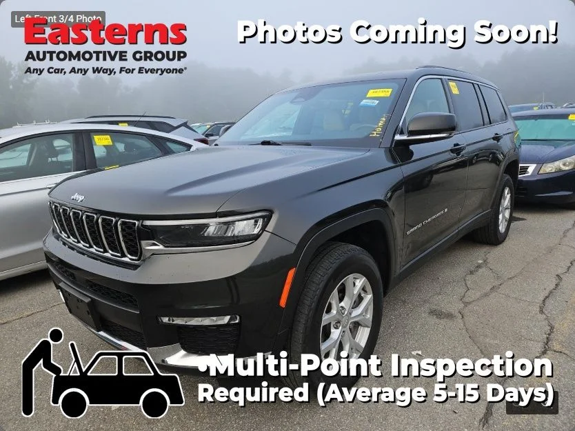 Used 2023 Gray Jeep Limited image 1