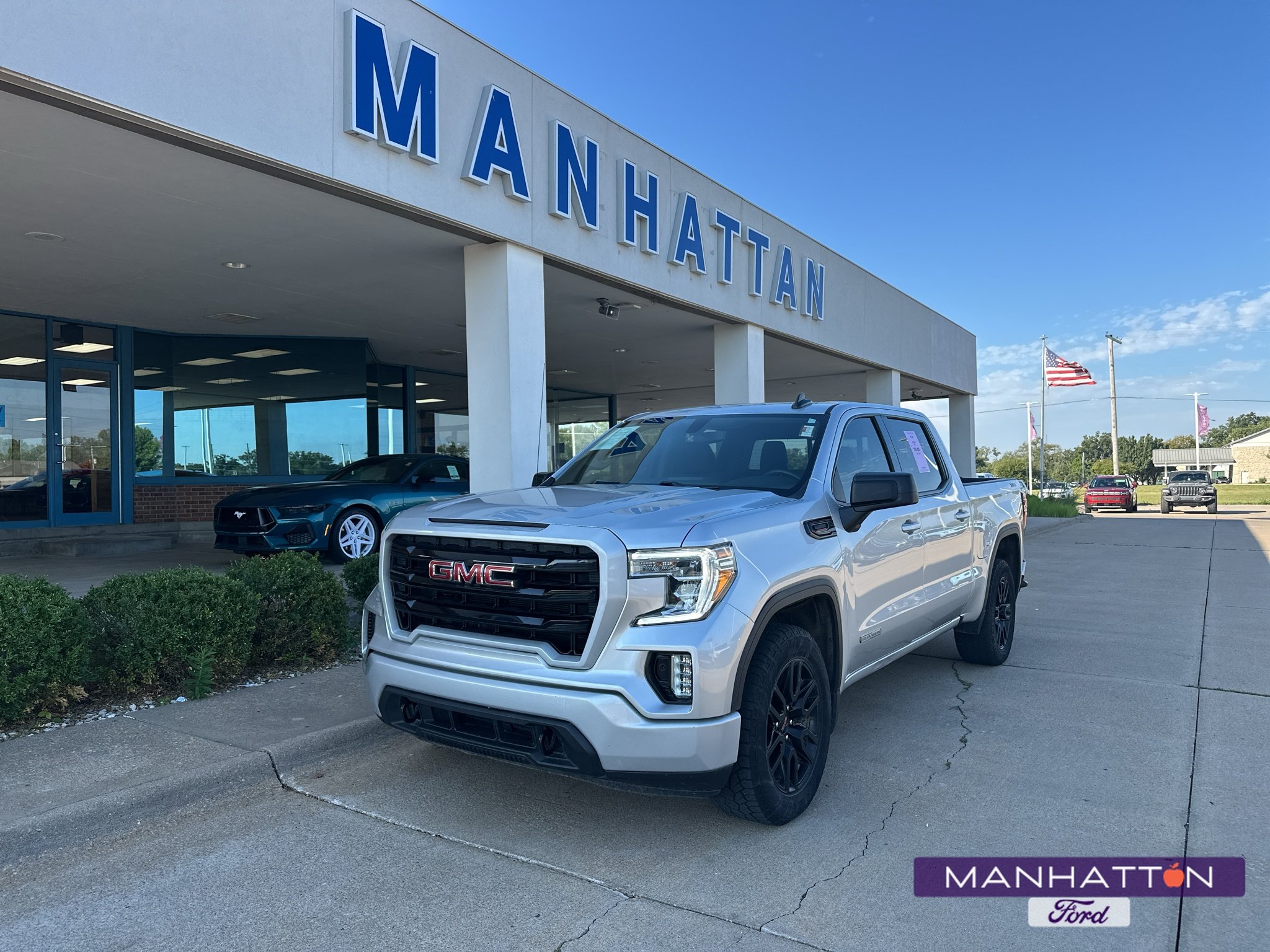 Used 2021 Quicksilver Metallic GMC Elevation image 1