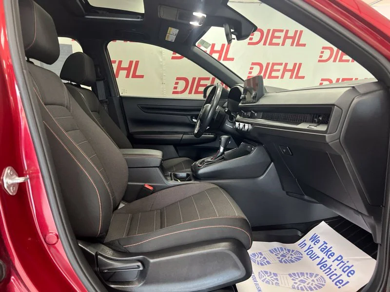 Used 2024  Honda Sport image 12