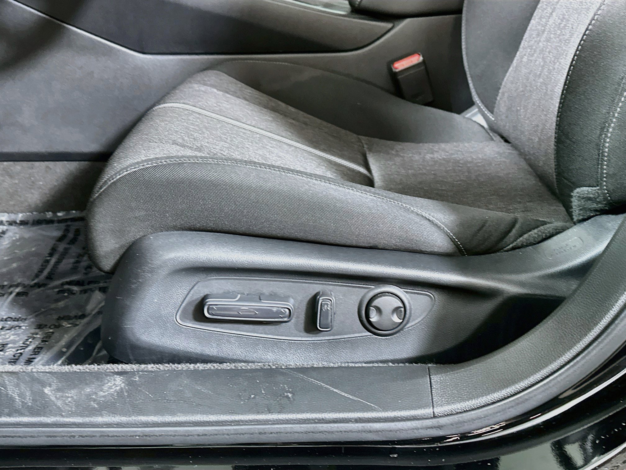Used 2024  Honda Sport image 18