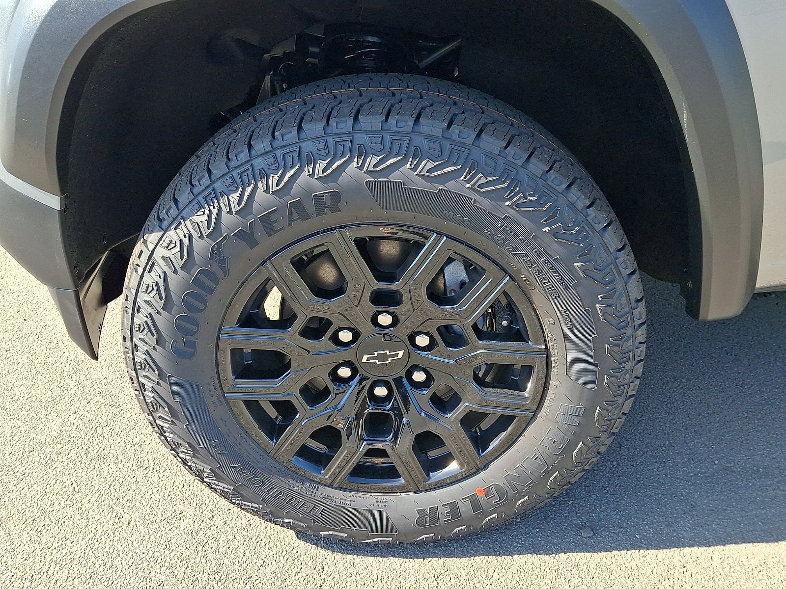 2026 Chevrolet Colorado Trail Boss - Photo 6