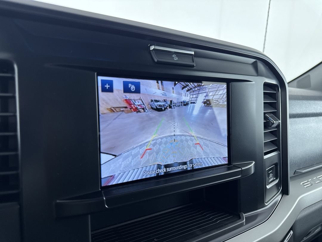New 2026 Carbonized Gray Metallic Ford XLT image 19