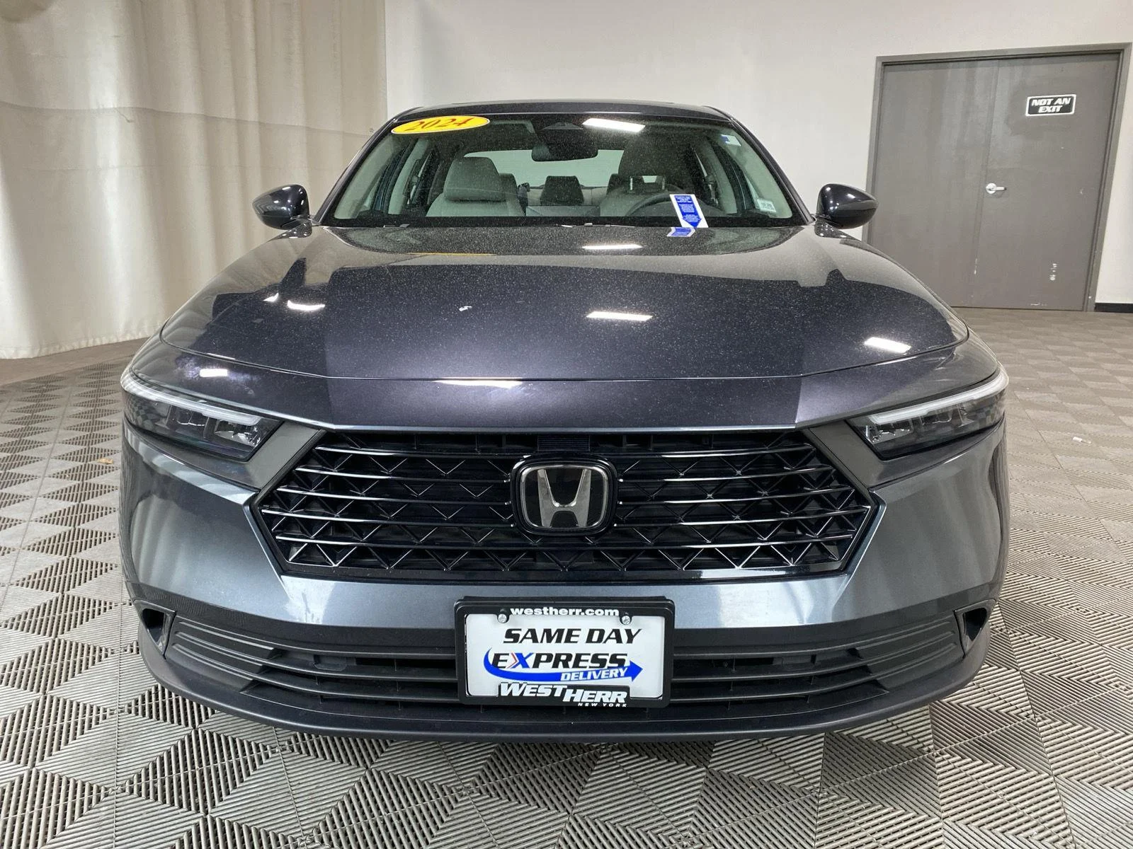 Used 2024 Meteorite Gray Metallic Honda  image 3