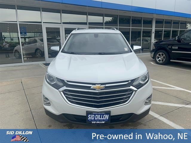 Used 2019 Iridescent Pearl Tricoat Chevrolet Premier image 8