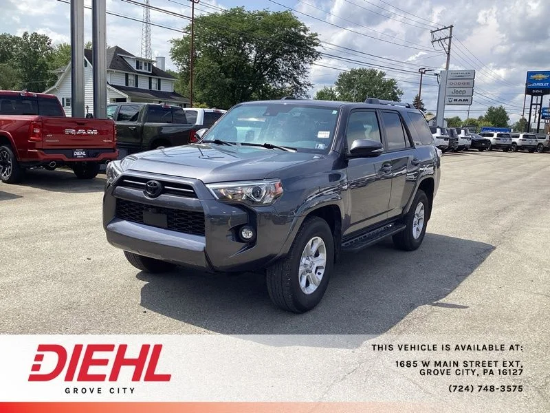 Used 2022 Gray Toyota SR5 Premium image 3