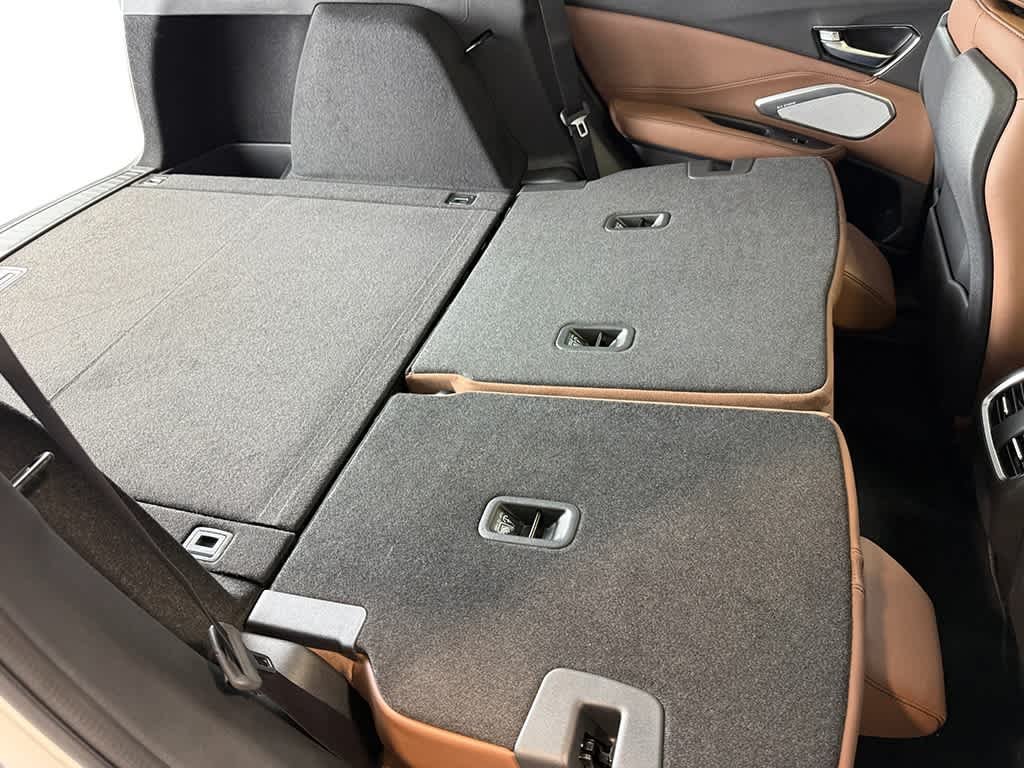 New 2026 Platinum White Pearl Acura w/Technology Package image 36