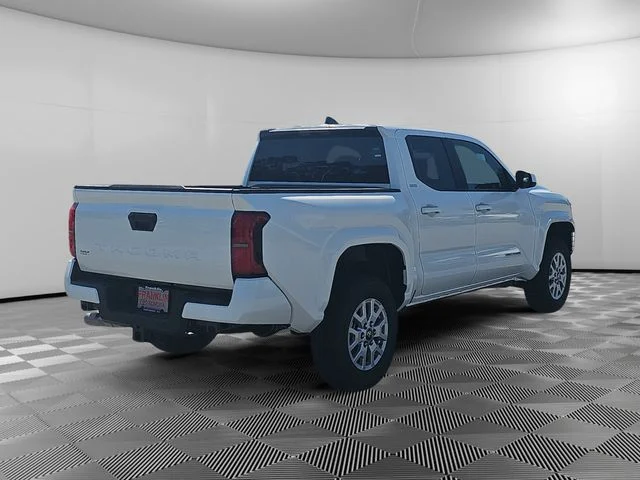 New 2026 White Toyota SR5 image 4