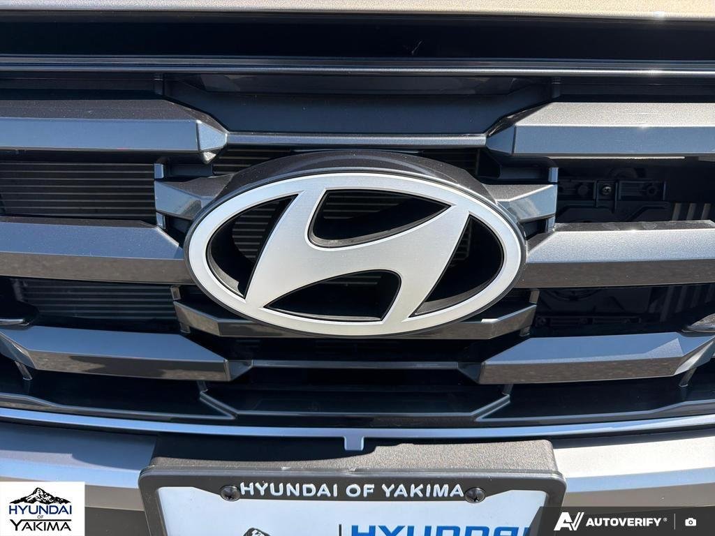 Certified Used 2025 Cashmere Bronze Hyundai SEL image 9