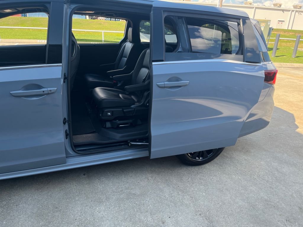 Used 2025 Gray Honda Sport-L image 29