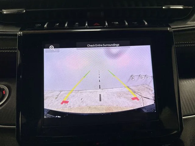 Used 2024 Black Jeep Altitude image 23