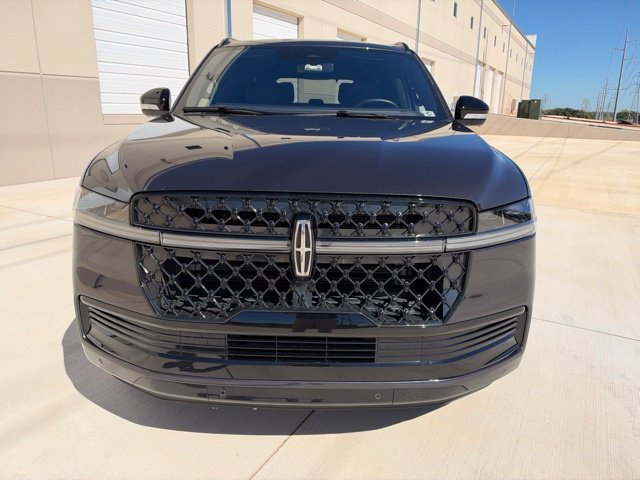 Used 2025 Gray Lincoln Reserve image 2