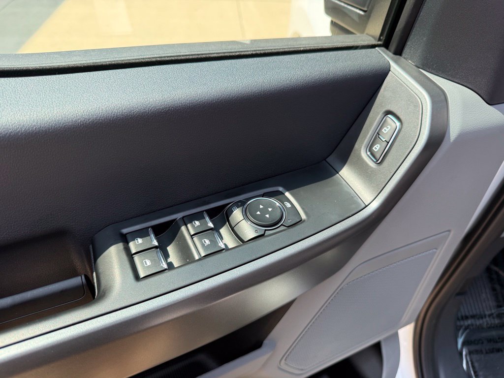 New 2026 White Ford XL image 26
