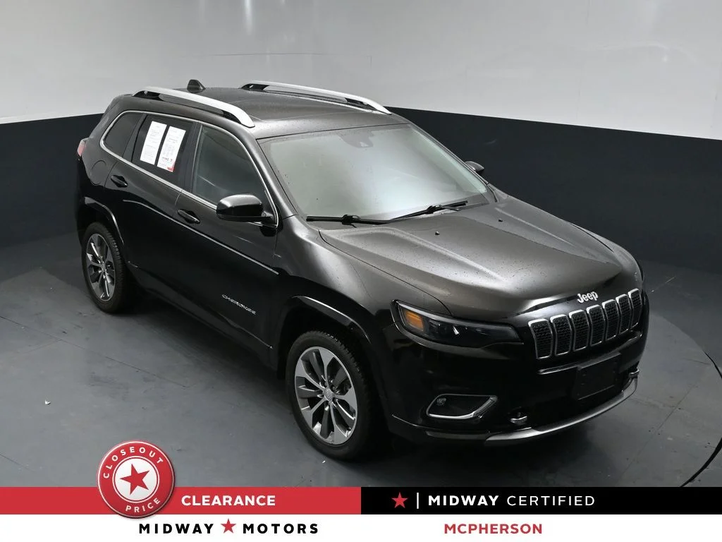 Used 2019 Black Jeep Overland image 1