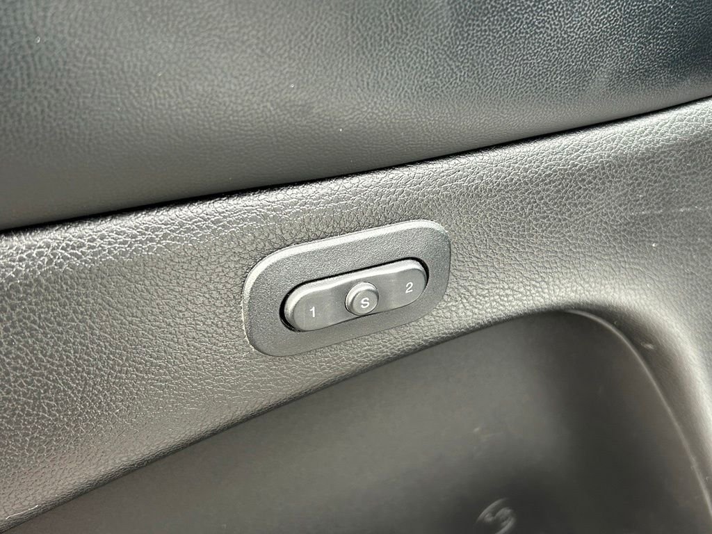 Used 2020 White Jeep Trailhawk image 24