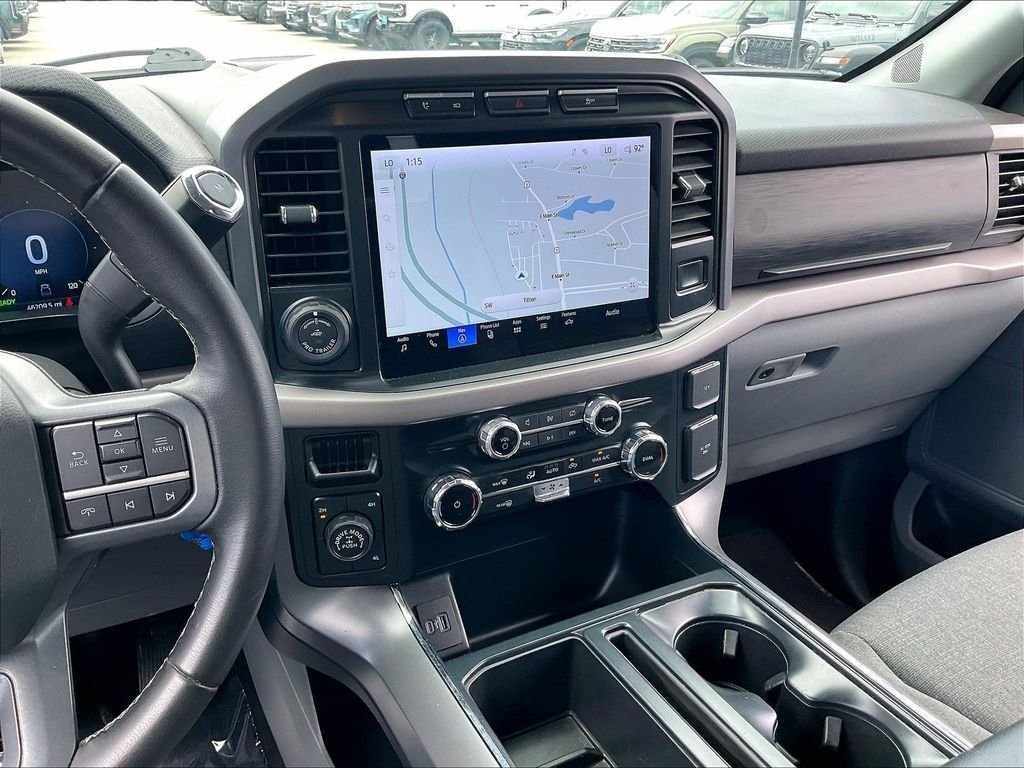 Used 2024 Oxford White Ford XLT image 17