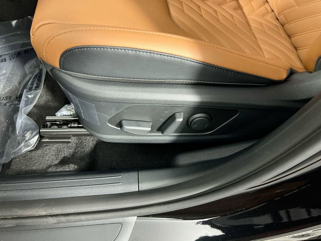 New 2026 Fusion Black Kia X-Line image 15
