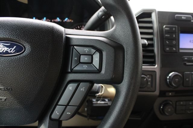 Used 2018 Shadow Black Ford XLT image 12