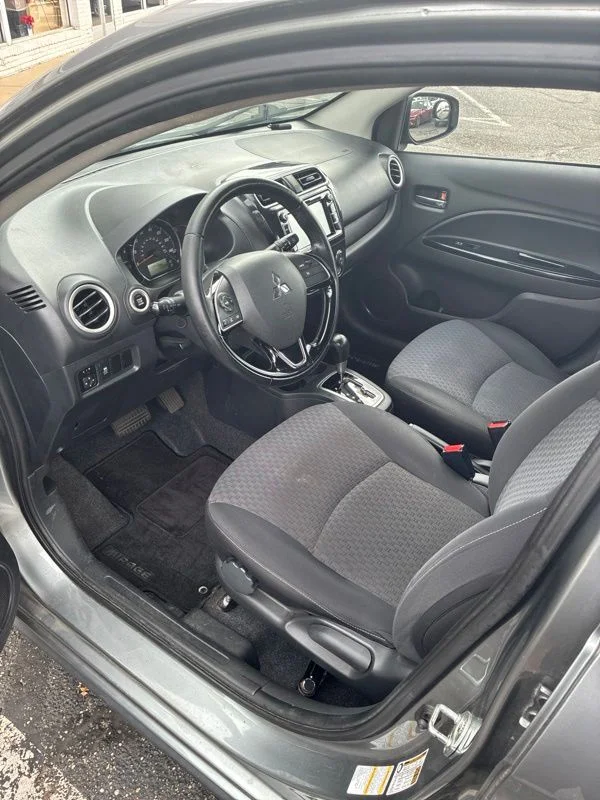 Used 2017 Gray Mitsubishi GT image 9