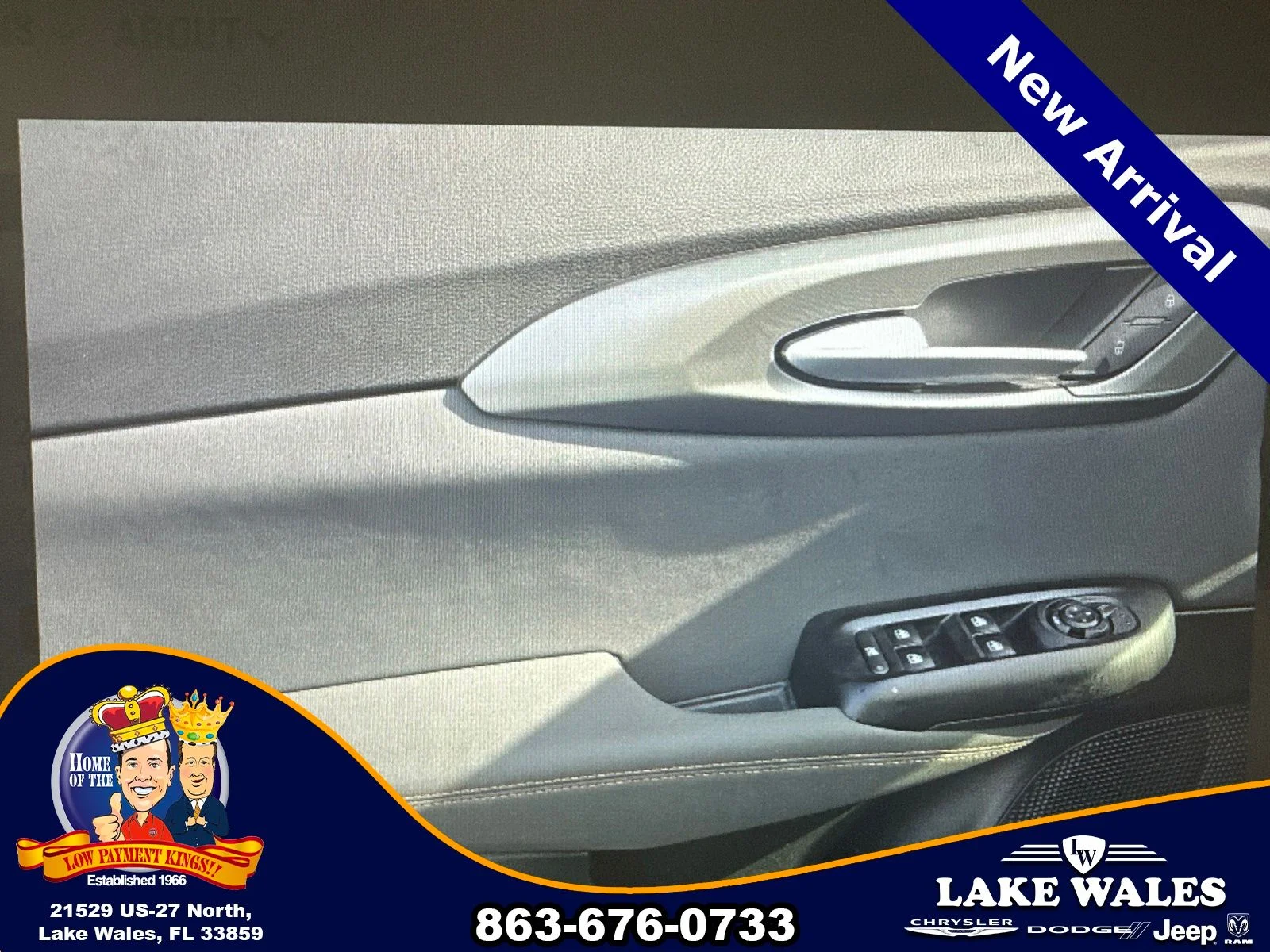 Used 2025 Black Alfa Romeo Base image 20