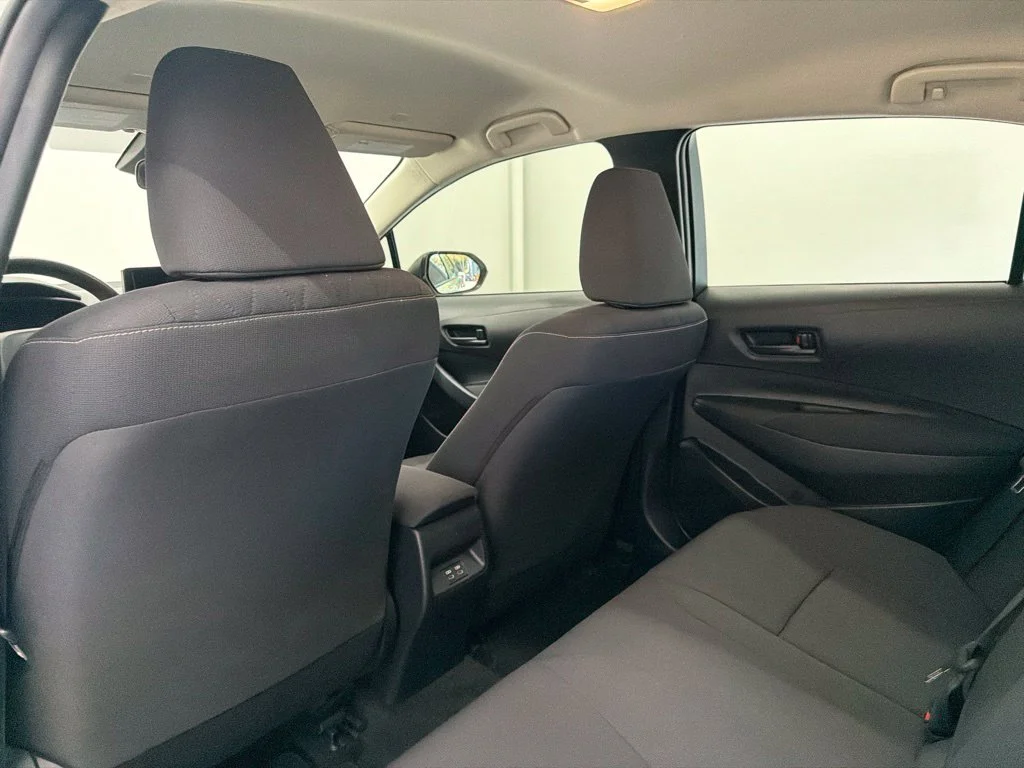 Used 2023 White Toyota LE image 22