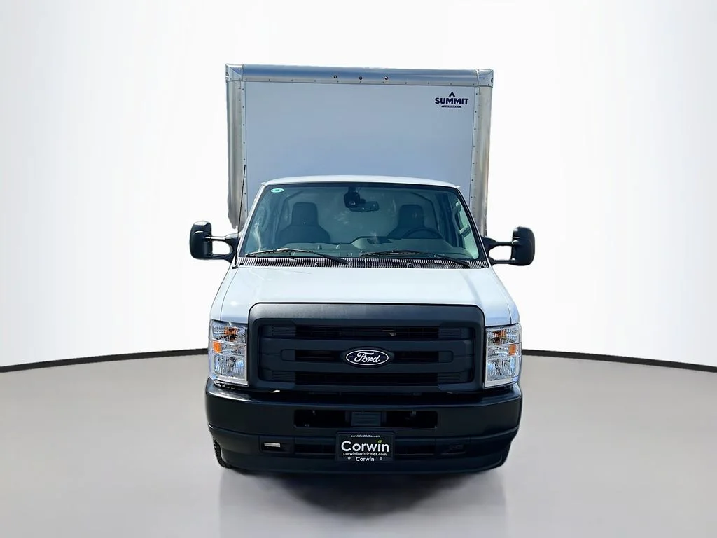 New 2027 Oxford White Ford Base image 4