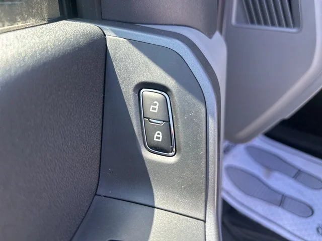 2025 Ford F-350 Super Duty XLT - Photo 19
