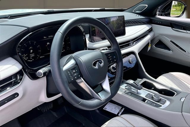 Used 2026 Black INFINITI Autograph image 14