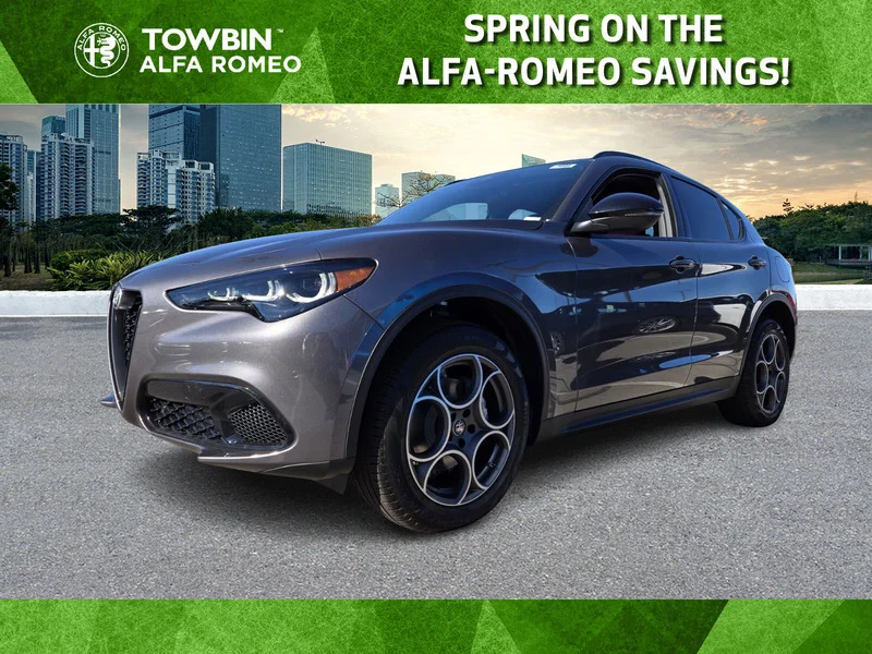 2025 Alfa Romeo Stelvio Stelvio AWD's photo