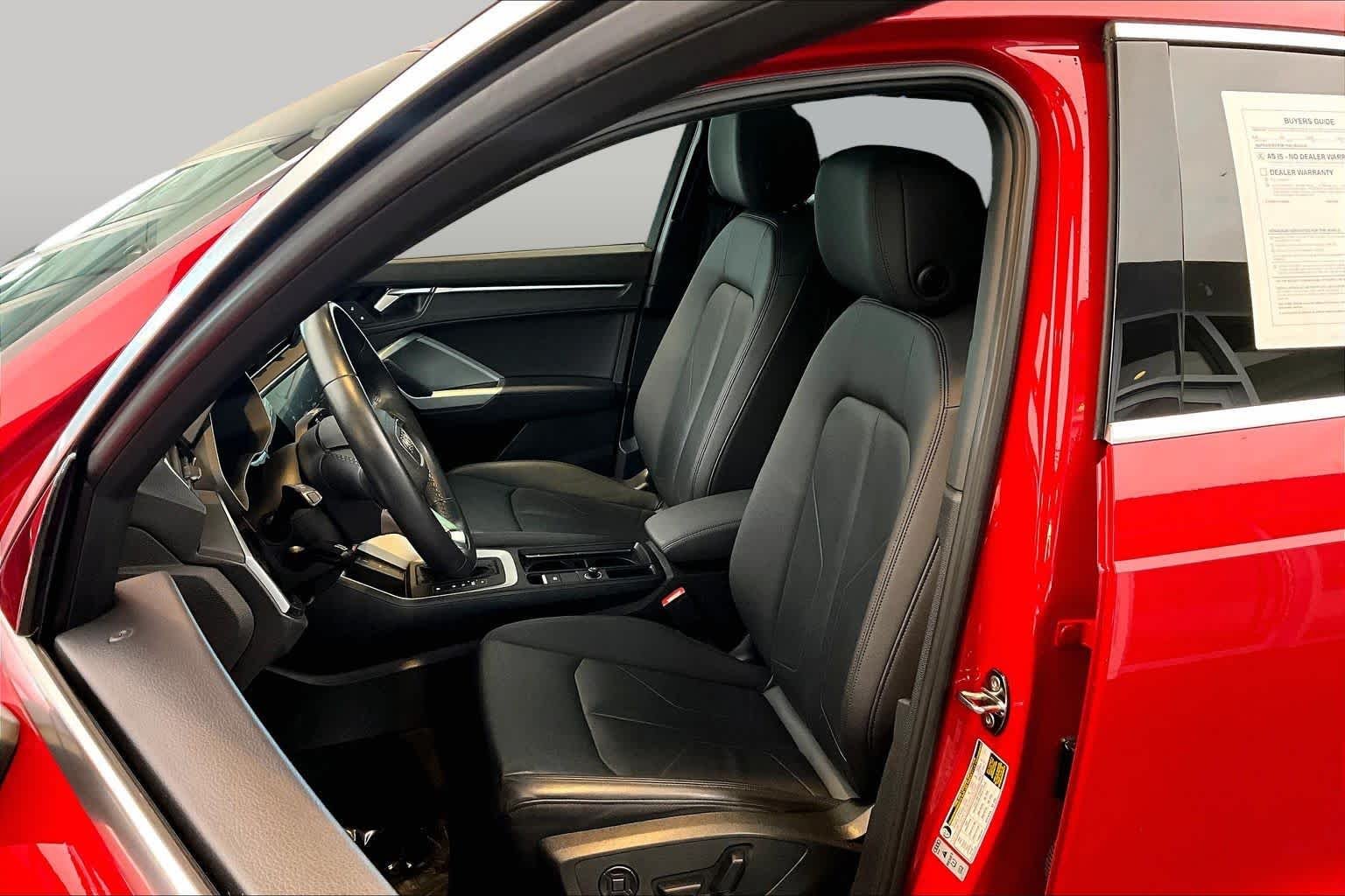Pre-Owned 2022 Audi Q3 Premium