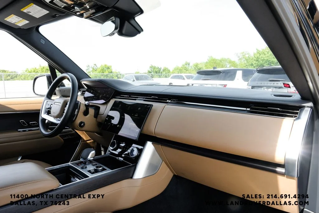 Used 2023 Black Land Rover SE image 12
