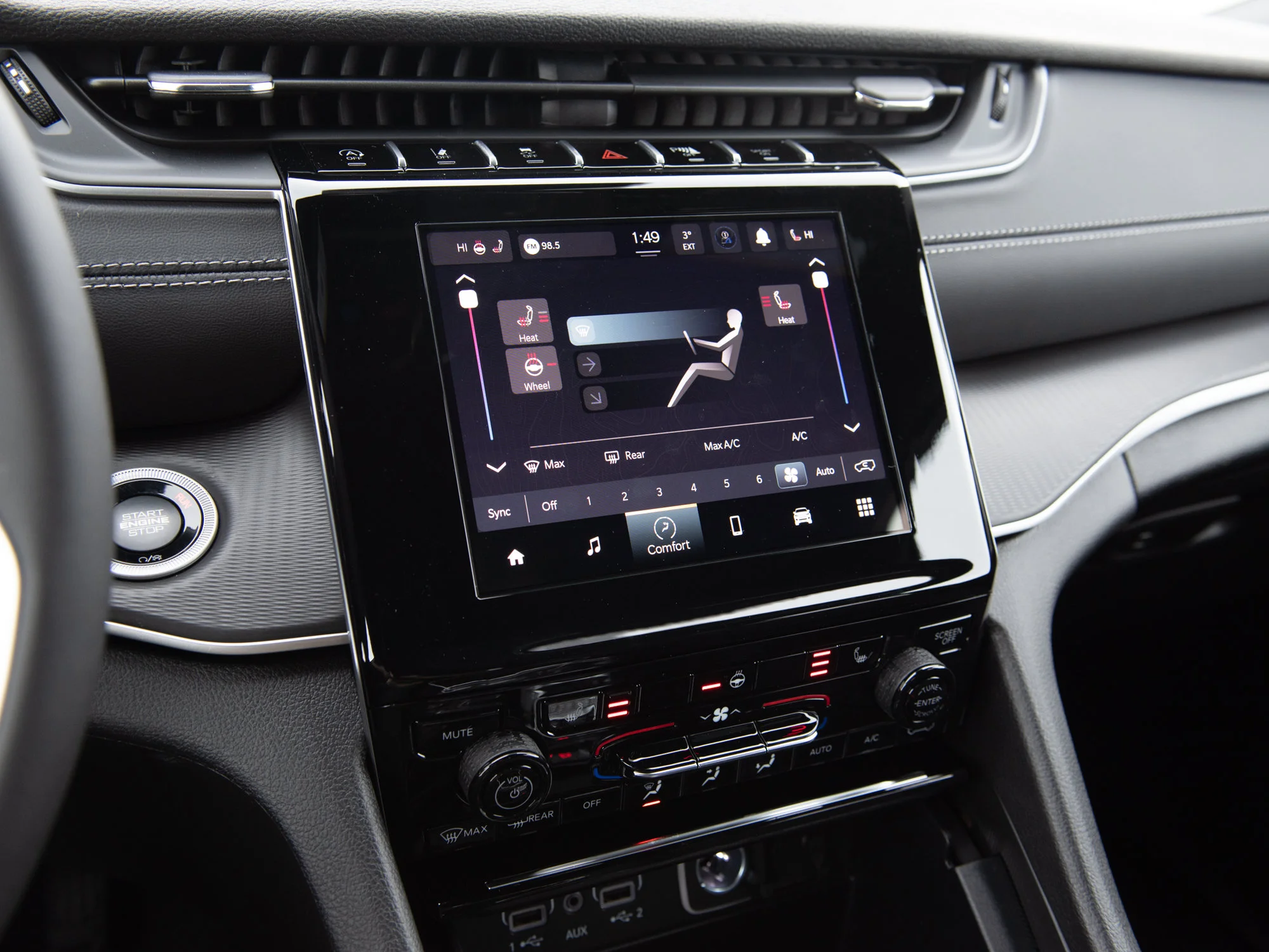 New 2025 Black Jeep Laredo* 4x4, Heated Seats/Wheel, Blind-Spot Monitoring image 12