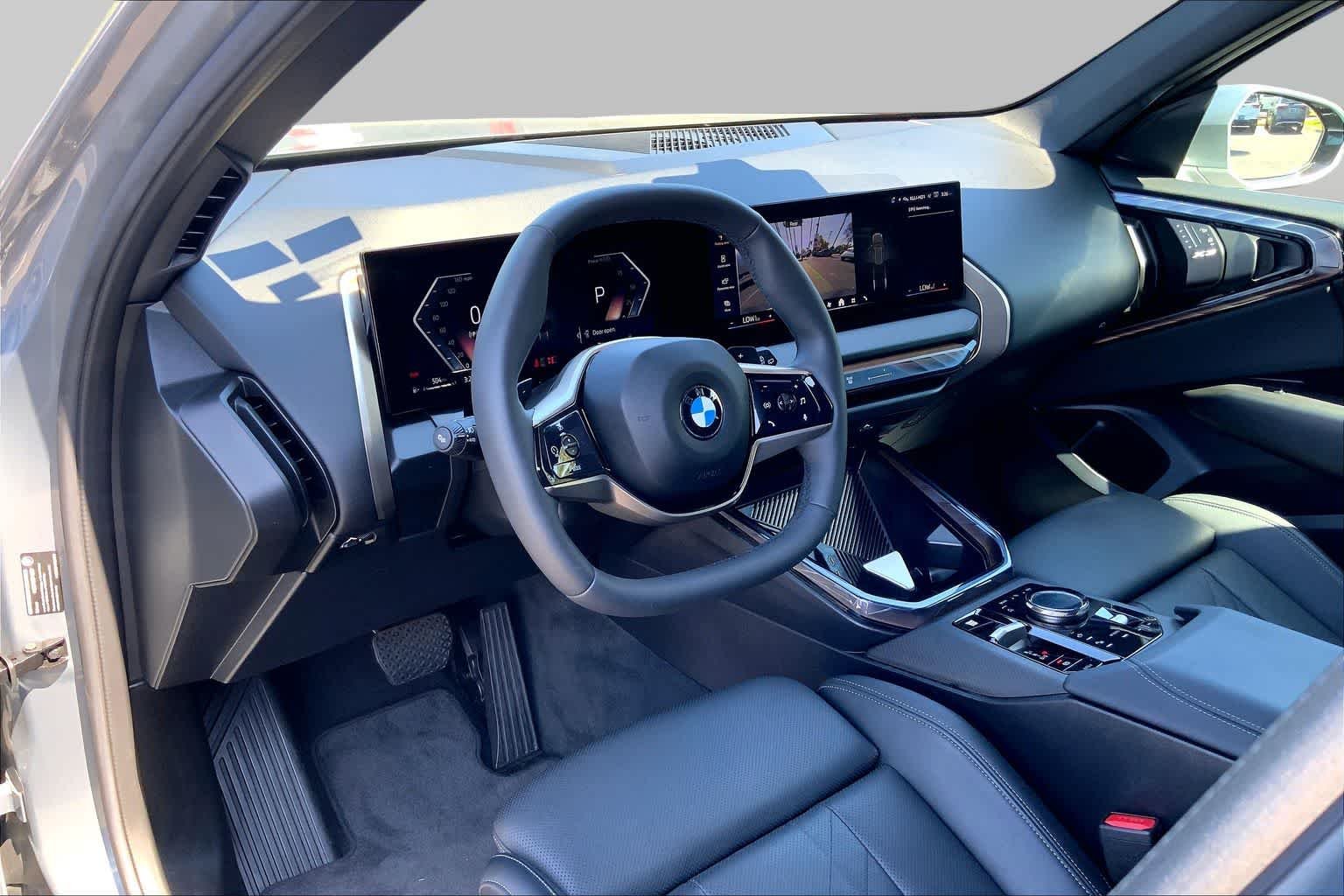 Used 2025 Skyscraper Gray Metallic BMW 30 xDrive image 17