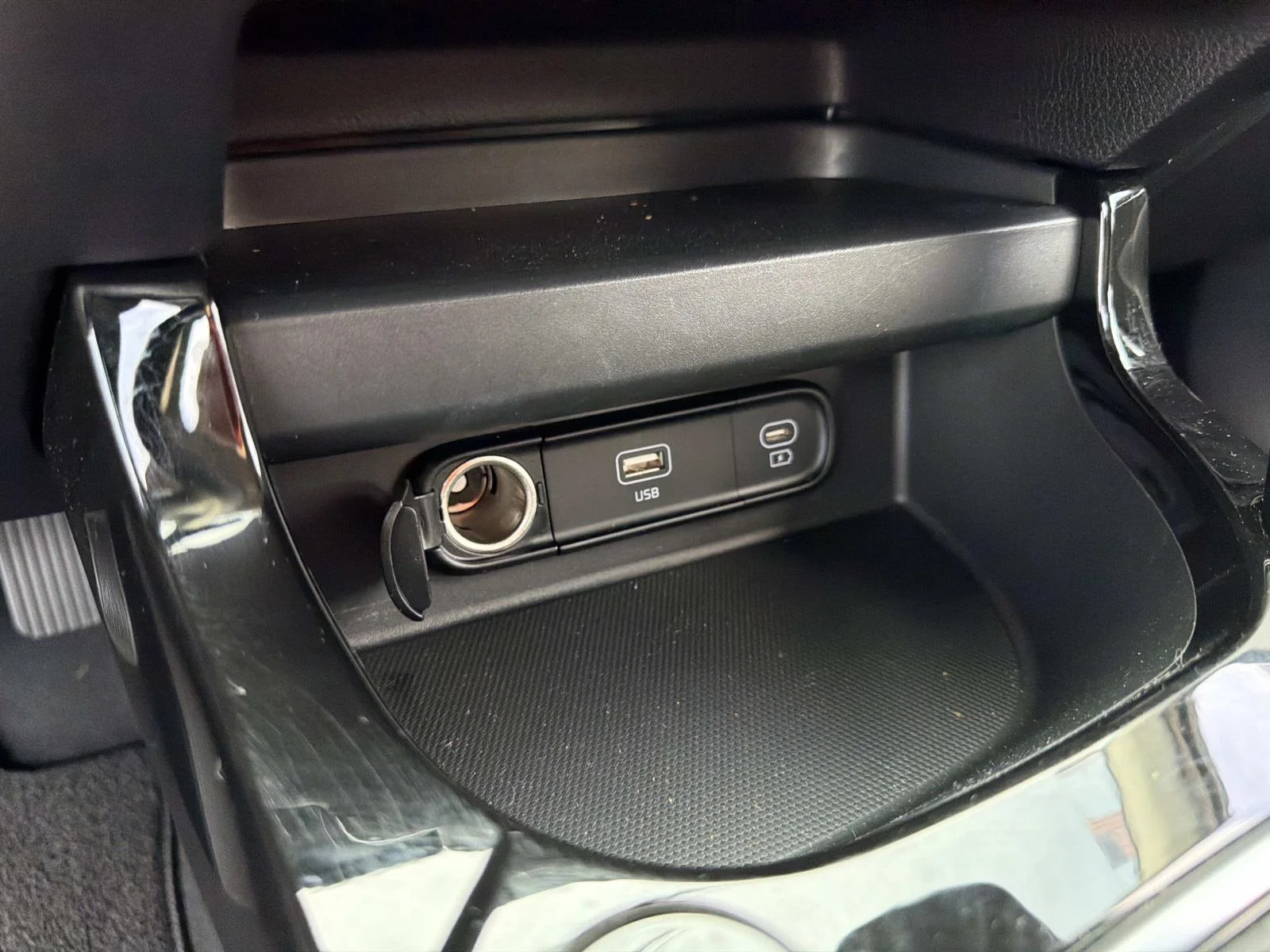 2024 Kia Seltos S - Photo 27