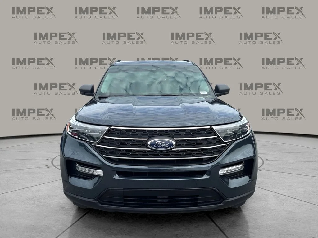Used 2024 Blue Ford XLT image 5