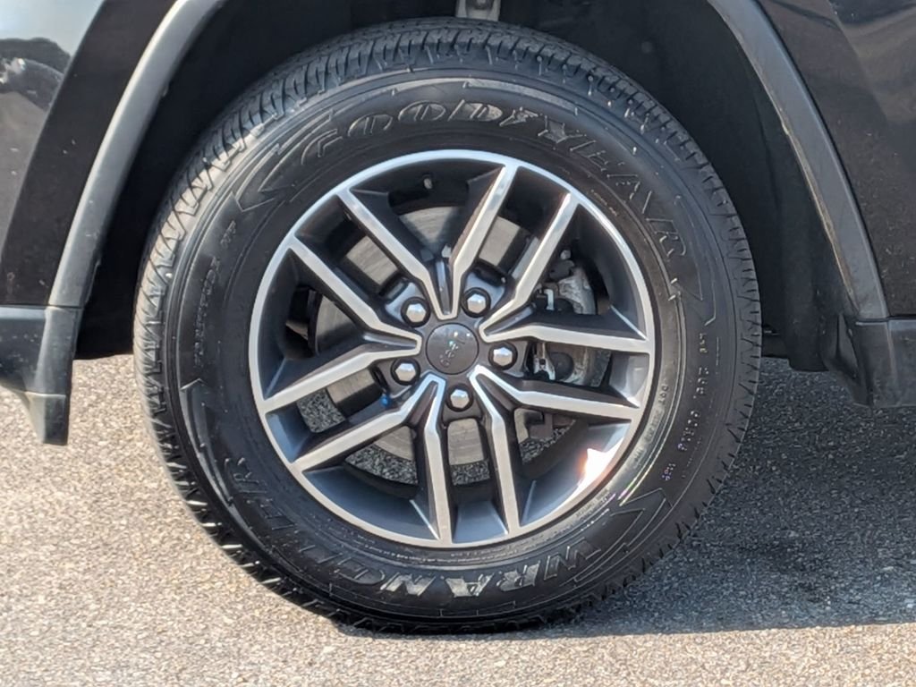 Used 2019 Black Jeep Limited image 11