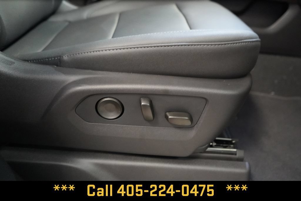 New 2026 Onyx Black GMC SLT image 27