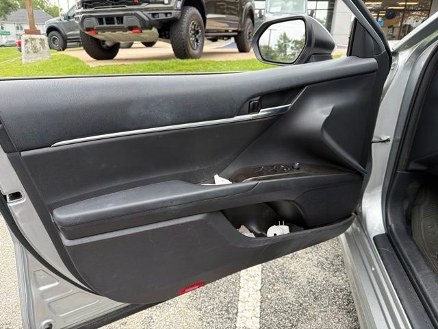 Used 2023 Silver Toyota SE image 19