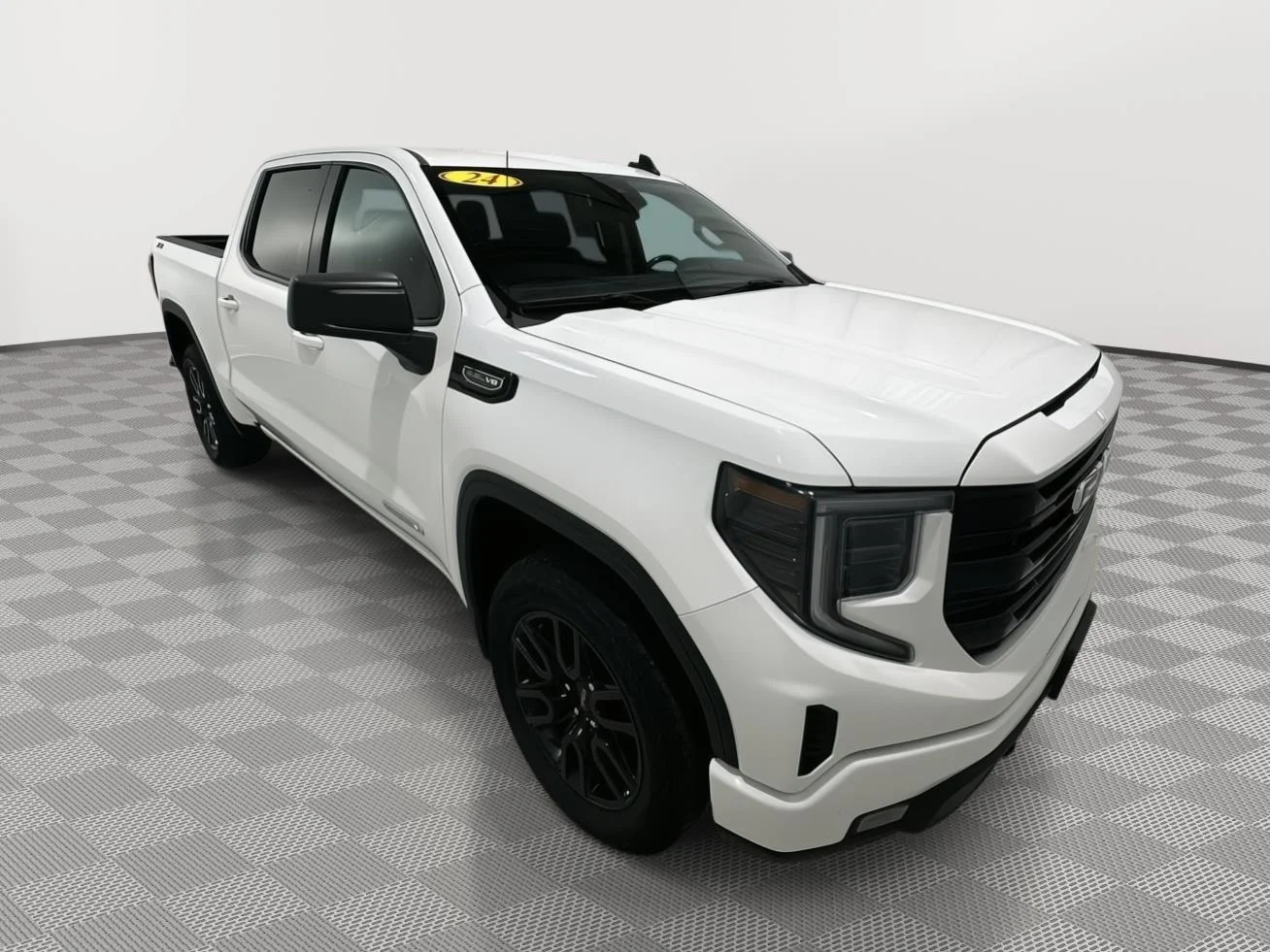 Used 2024 Summit White GMC Elevation image 7
