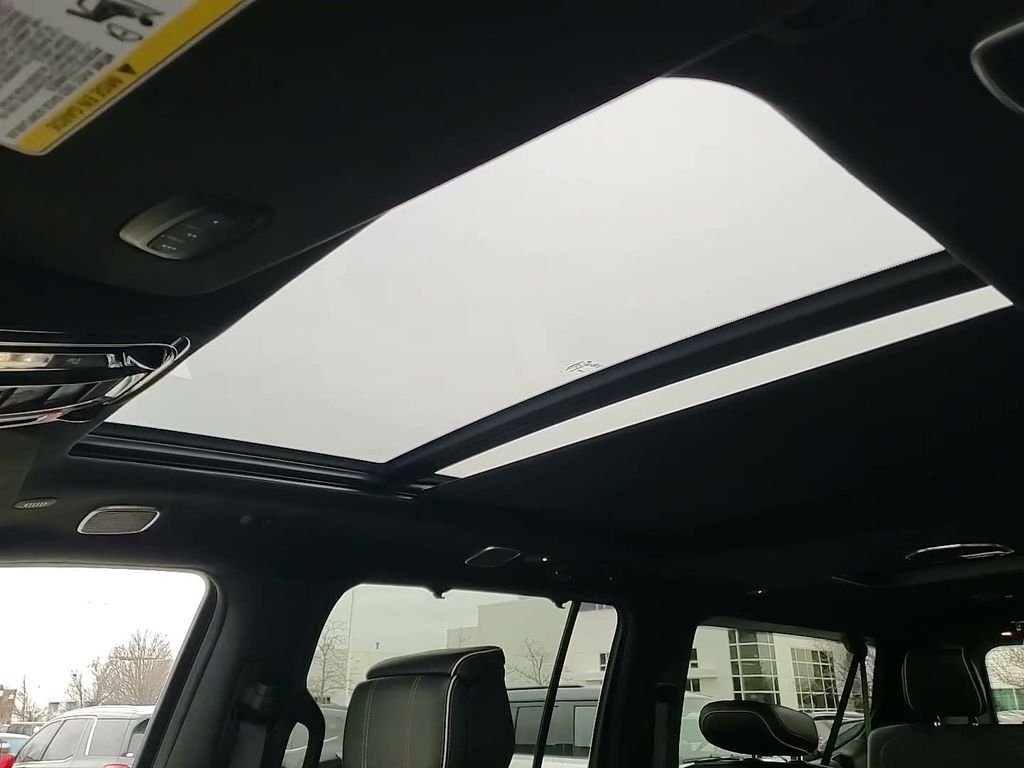 2024 Jeep Grand Wagoneer L Series III - Photo 36